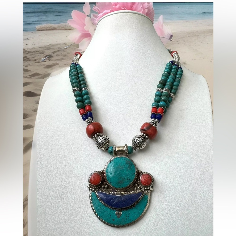 Stunning multi strand tribal theme handmade inlay stone pendant silver necklace